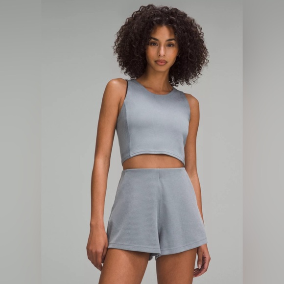 Lululemon Ribbed Softstreme Cropped Tank 10 - Picture 1 of 4